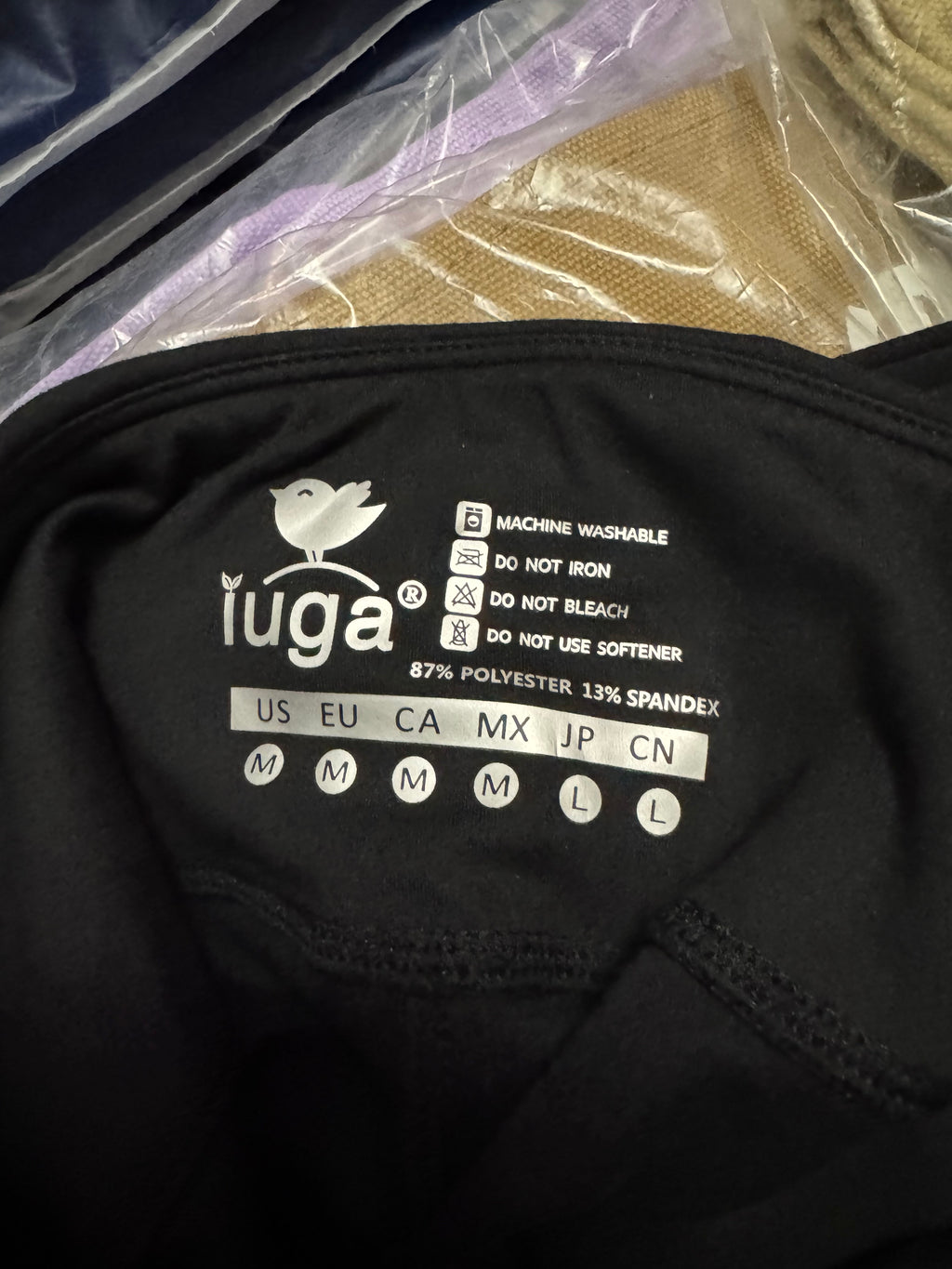 Size Medium IUGA Capri Leggings/Yoga Pants